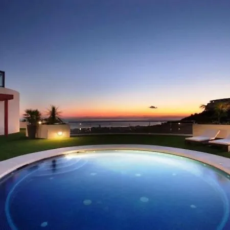 Spacious With 3 Pools & Gym Appartamento *