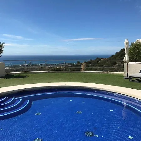 Spacious With 3 Pools & Gym * Marbella
