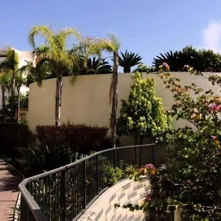 Spacious With 3 Pools & Gym Appartamento