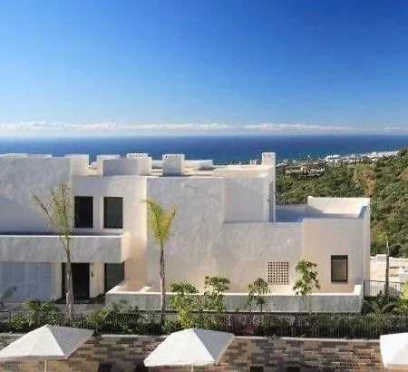 Appartamento Spacious With 3 Pools & Gym