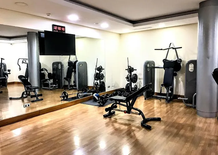 Appartamento Spacious With 3 Pools & Gym Marbella