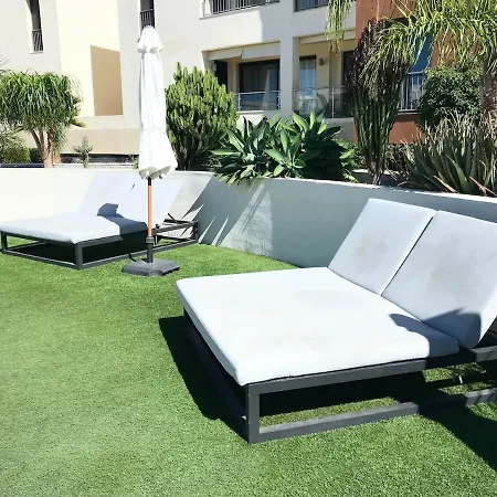 Apartment Spacious With 3 Pools & Gym *
